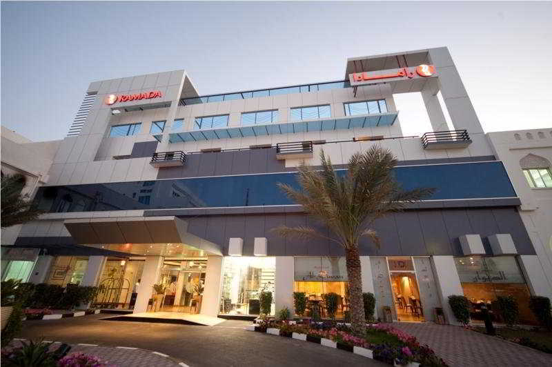 Ramada Qurum Beach Hotel Hotel Muscat