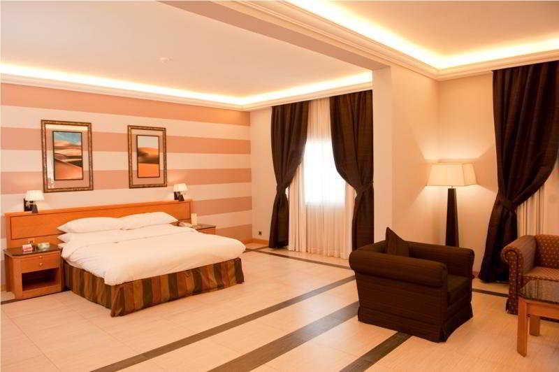 Ramada Qurum Beach Hotel Hotel